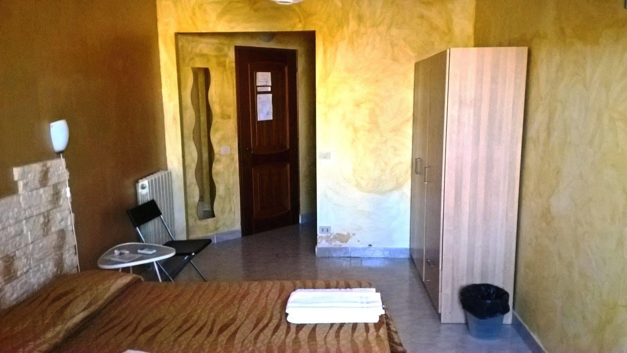 Gigi Holiday Rooms Řím Exteriér fotografie