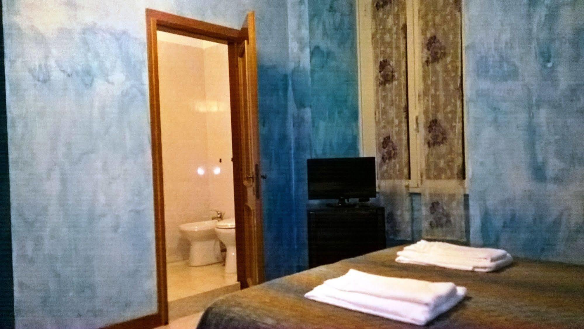 Gigi Holiday Rooms Řím Exteriér fotografie